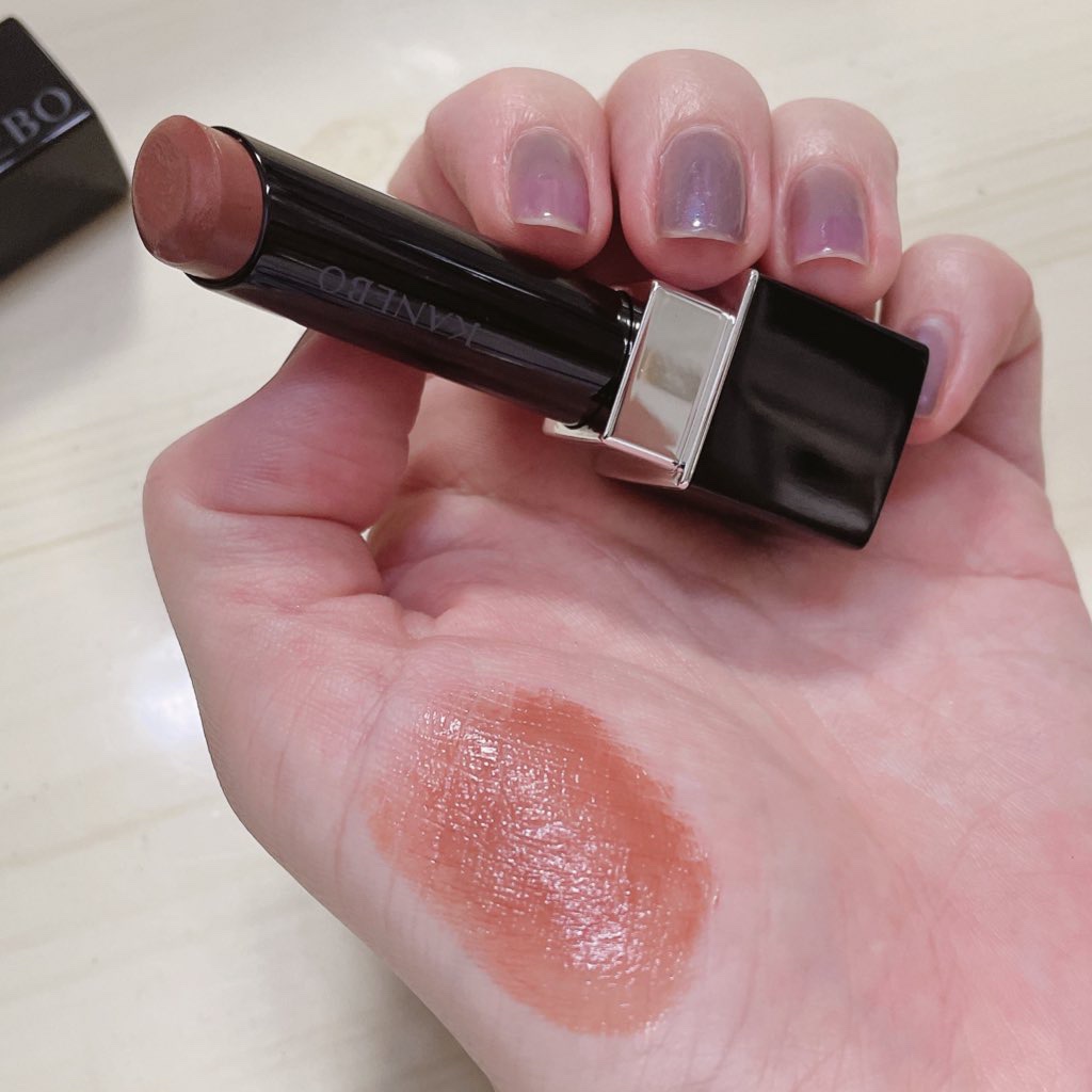 ルージュスターヴァイブラント V13 Earthy Brown/KANEBO/口紅を使ったクチコミ（2枚目）