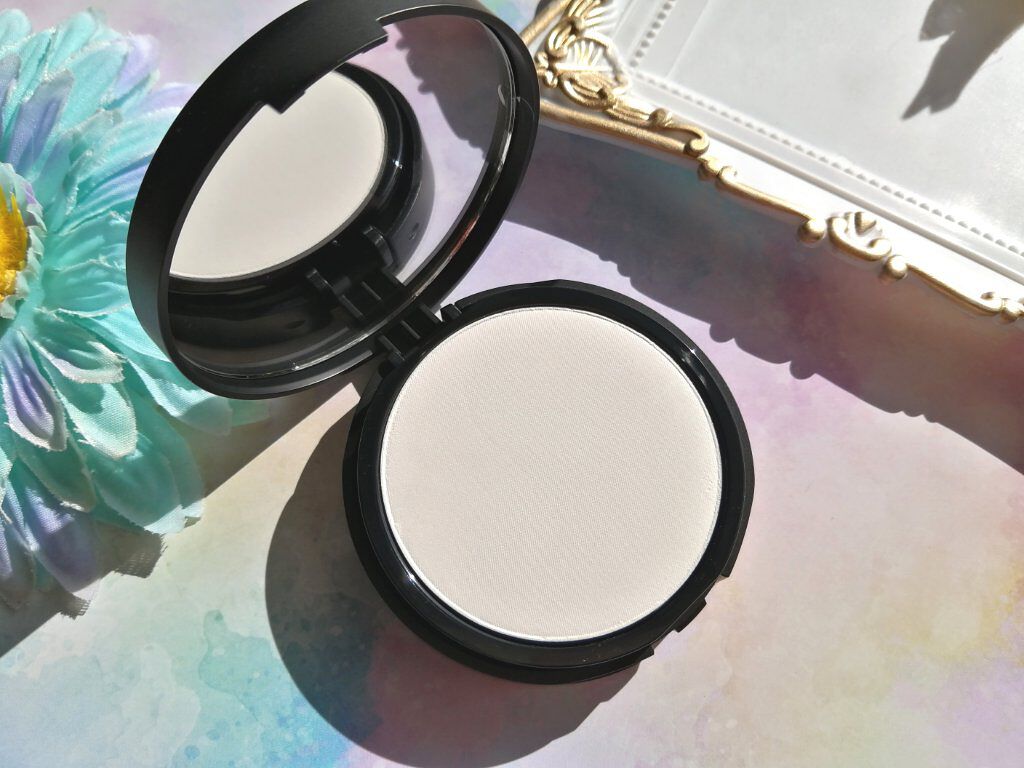 オリジナル ミネラルベール プレスト パウダー トランスルーセント/bareMinerals/プレストパウダーを使ったクチコミ（2枚目）