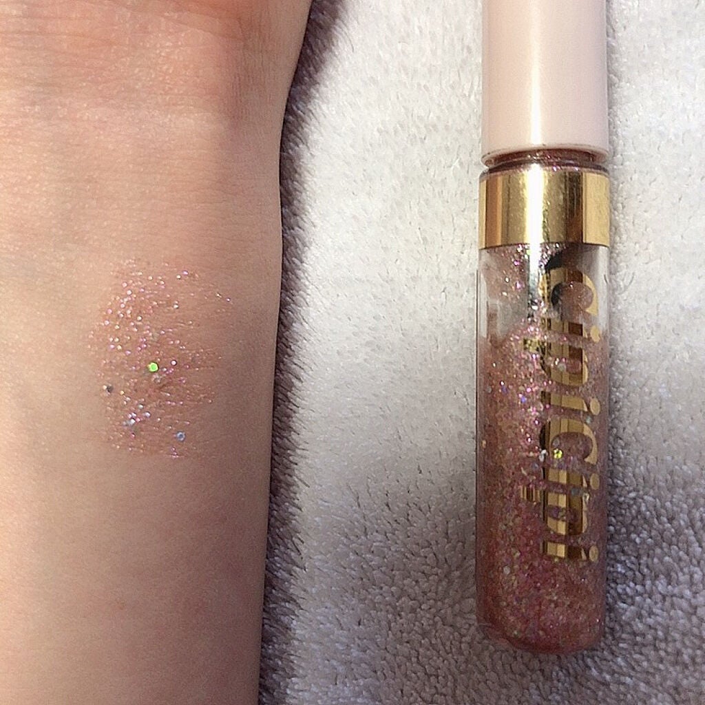 グリッターイルミネーションライナー/CipiCipi/リキッドアイライナーを使ったクチコミ(3枚目)