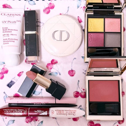 メルティング パウダー ブラッシュ/SUQQU/パウダーチークを使ったクチコミ(1枚目)