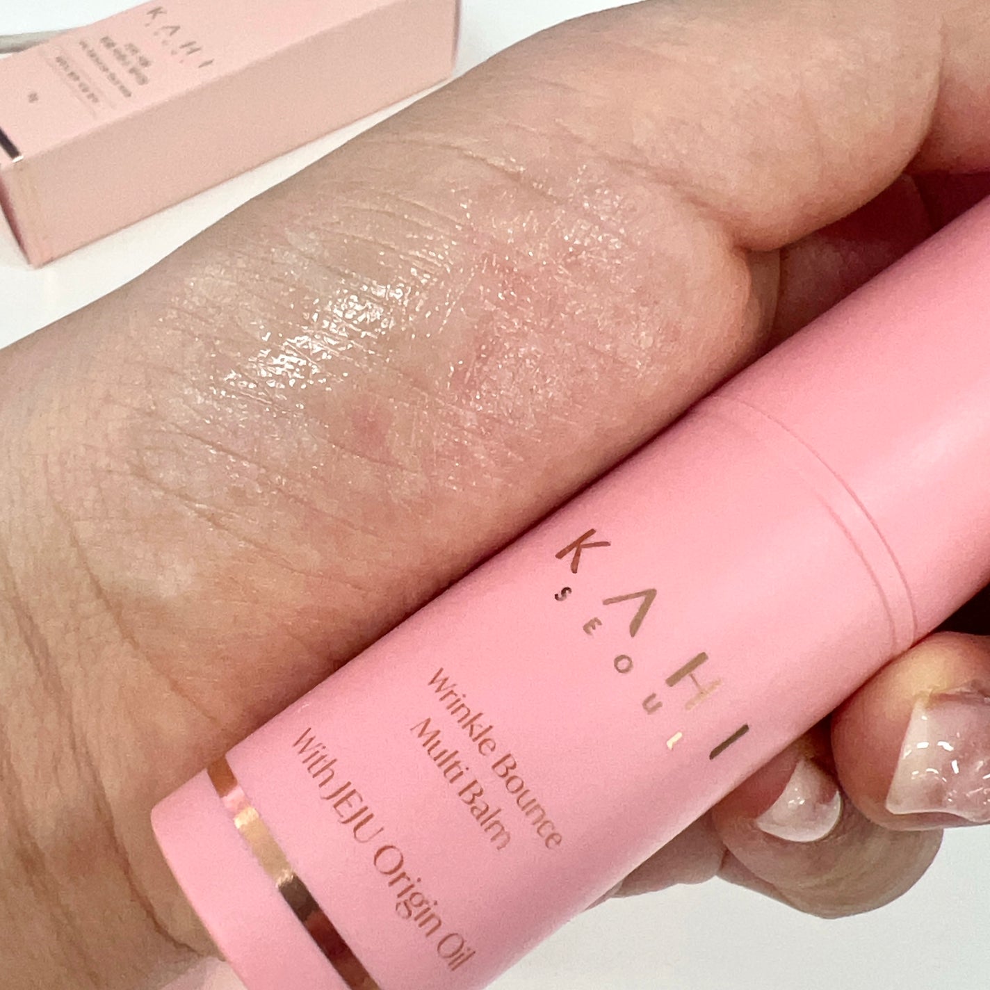 WRバウンス マルチバーム/KAHI/フェイスバームを使ったクチコミ(4枚目)