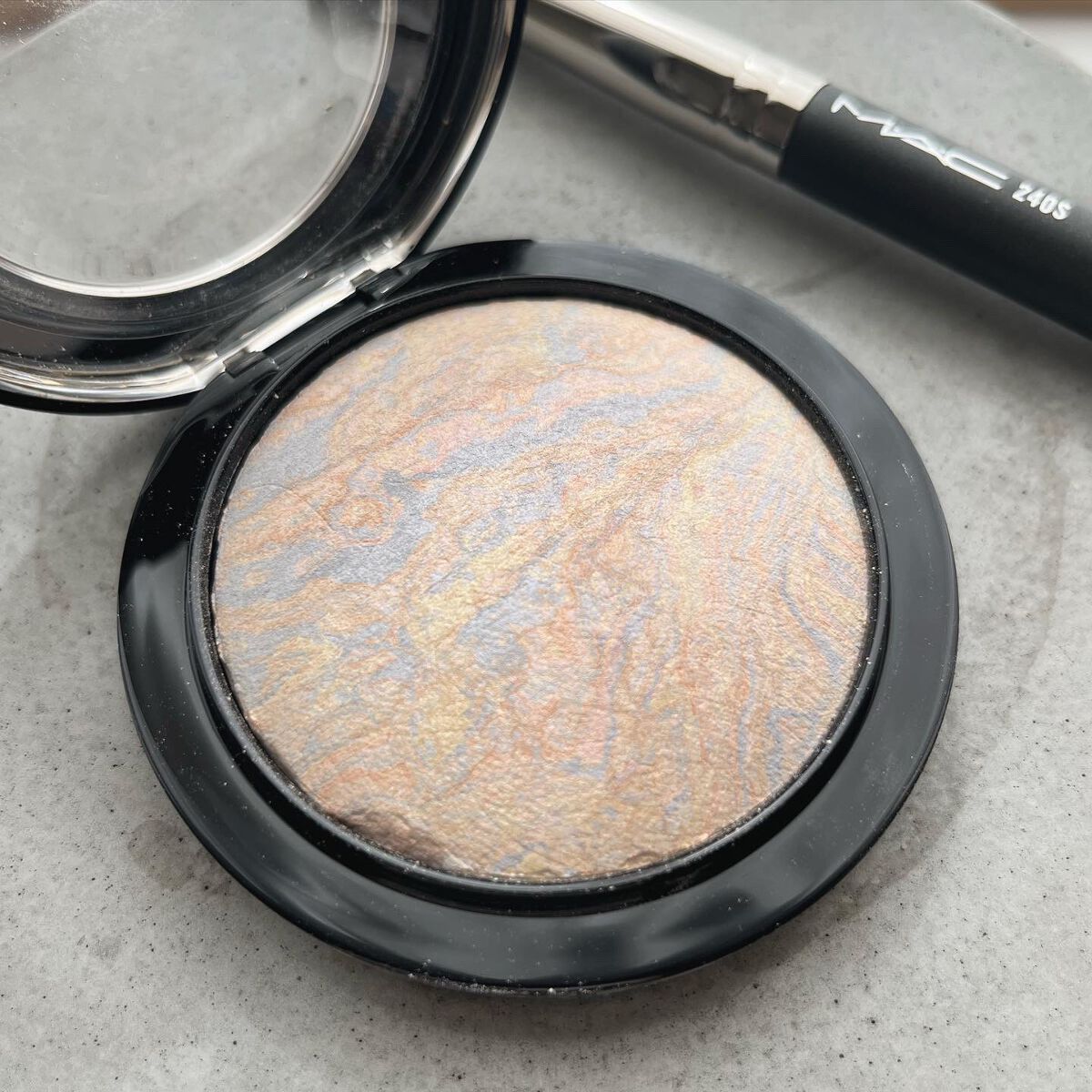 M·A·C ミネラライズ スキンフィニッシュ/M・A・C/パウダーハイライトを使ったクチコミ(2枚目)