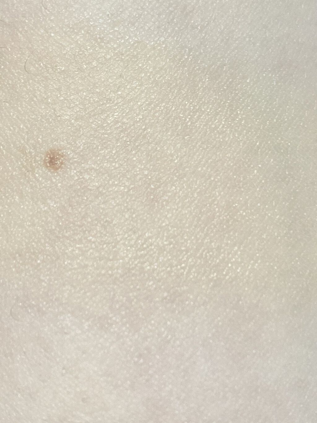 マットシフォン UVホワイトニングベースN/KiSS/化粧下地を使ったクチコミ（3枚目）