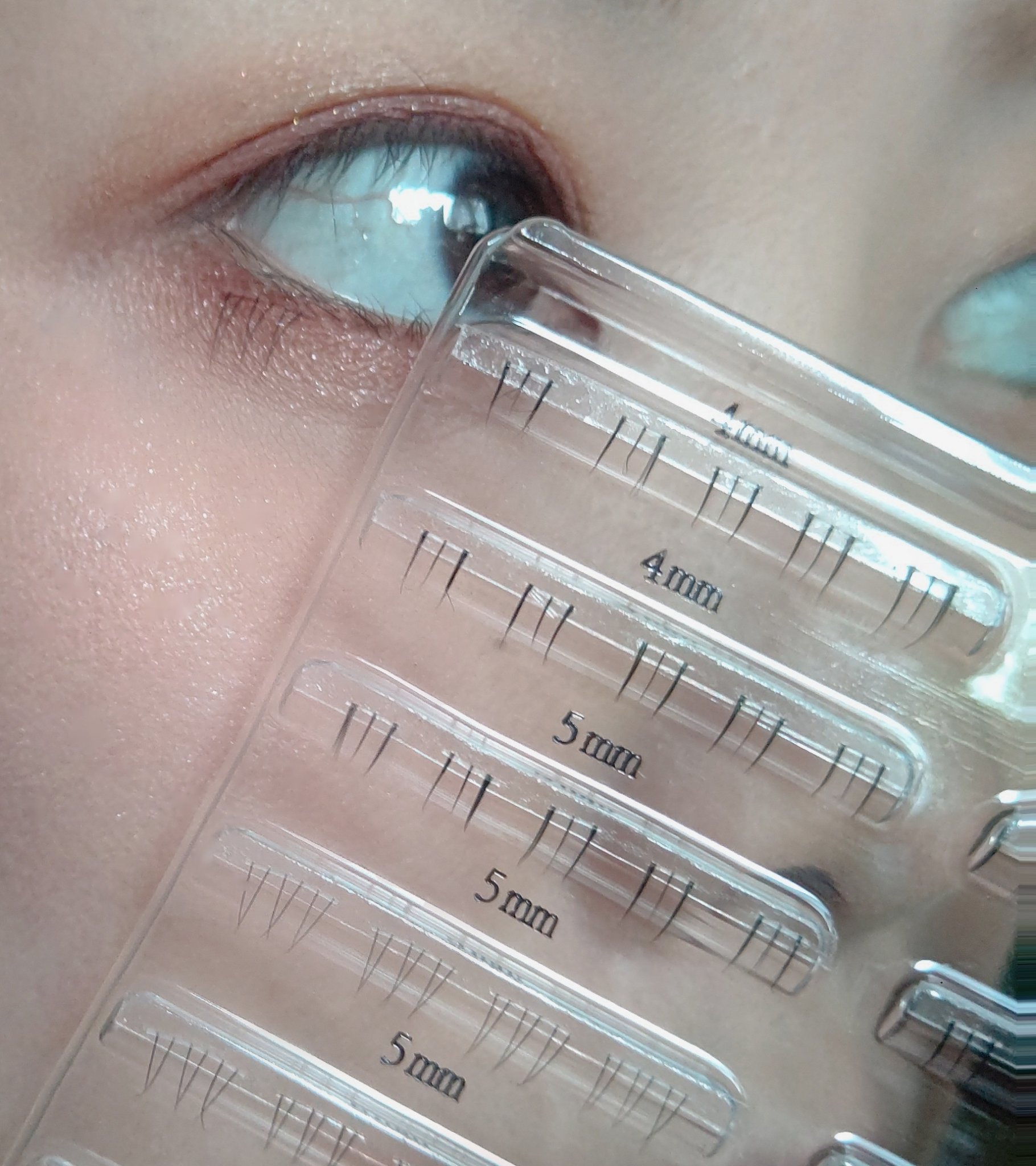 アイラッシュ セルフエクステライン/ミッシュブルーミン/つけまつげを使ったクチコミ（2枚目）