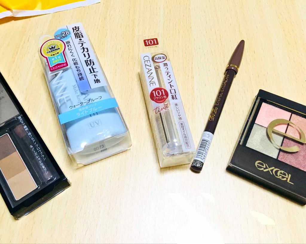 ラスティンググロスリップ/CEZANNE/口紅を使ったクチコミ(1枚目)