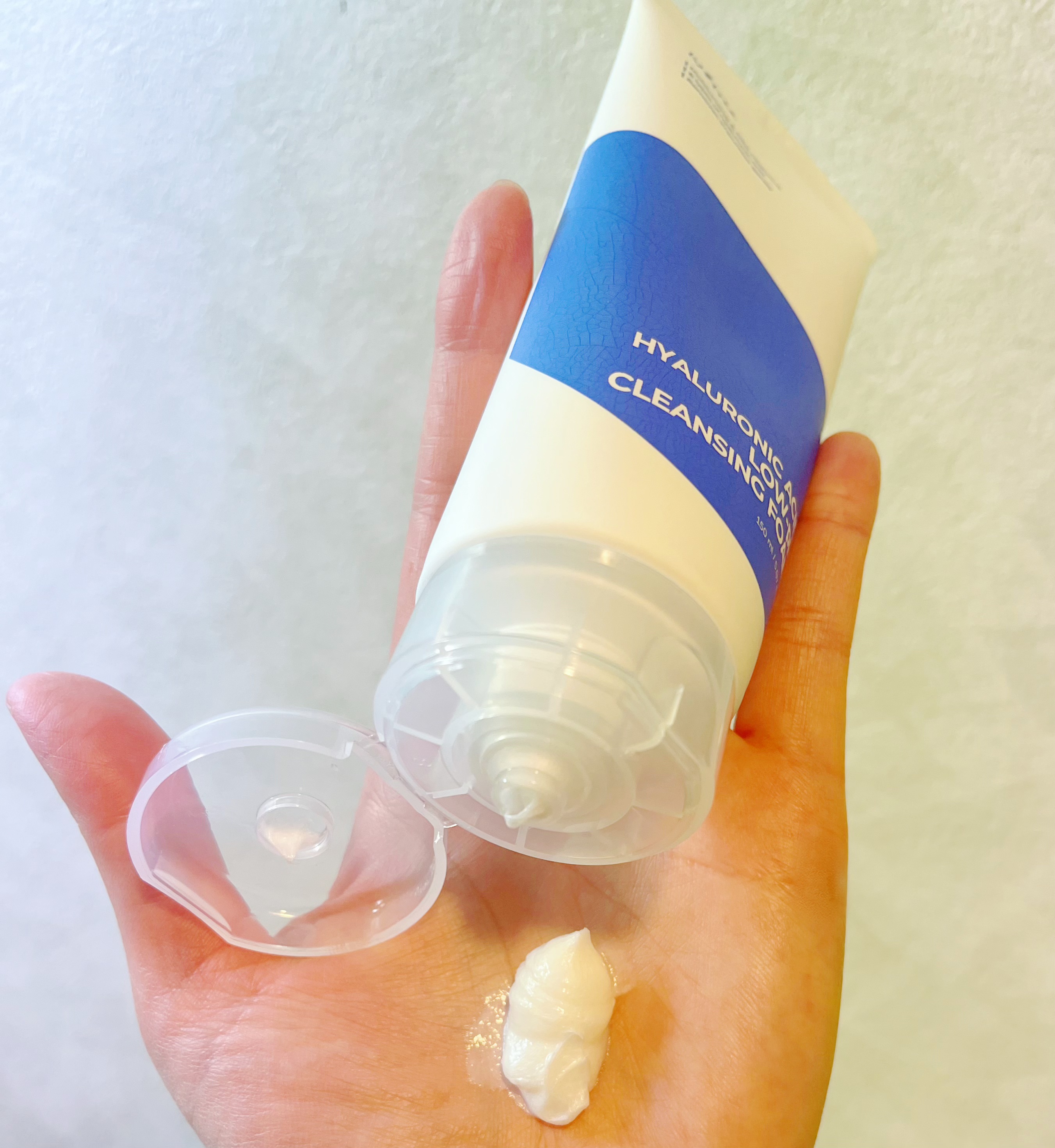 ヒアルロン酸弱酸性洗顔/Isntree/洗顔フォームを使ったクチコミ（2枚目）