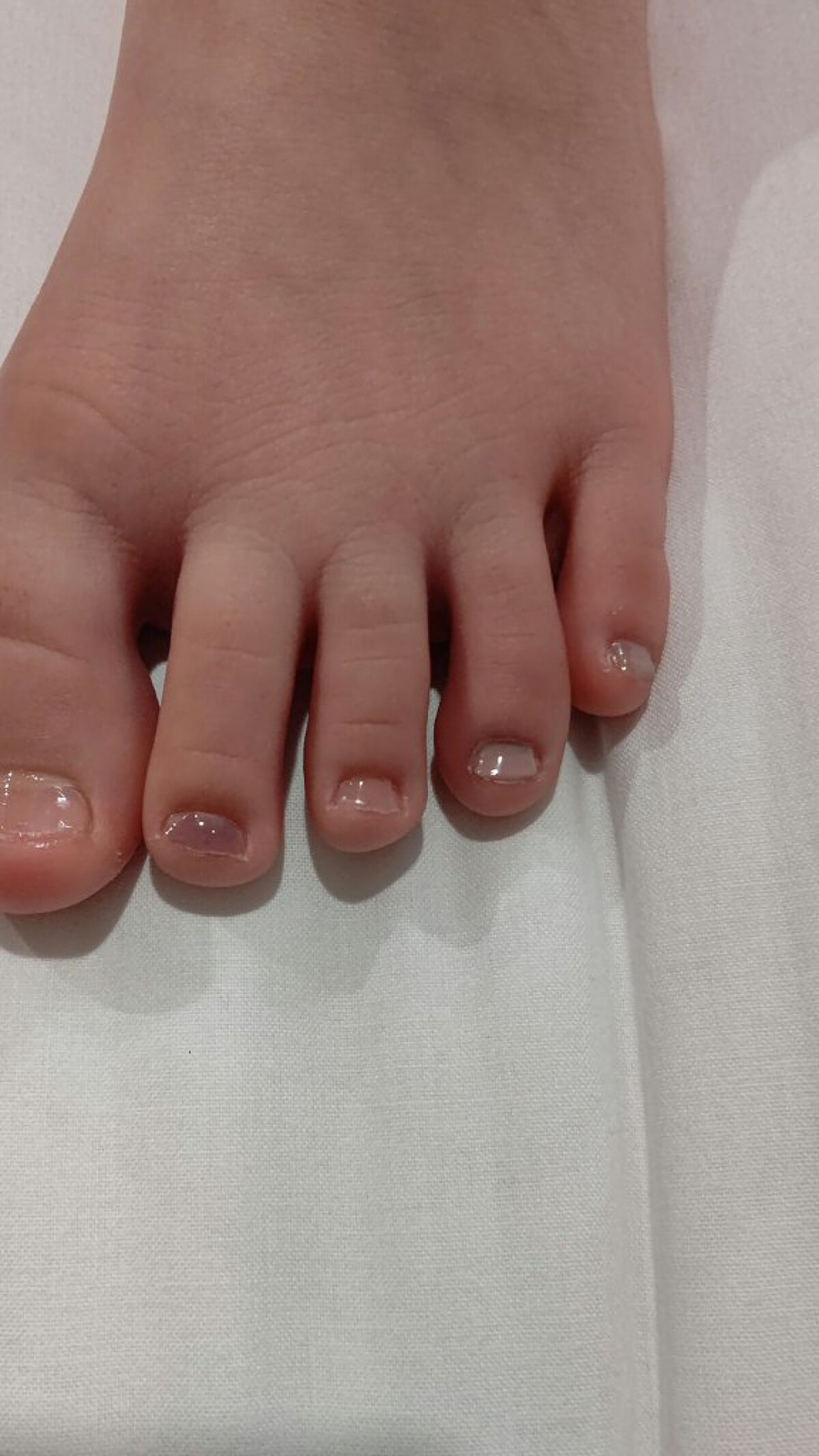 グロッシーコート スキンベージュ【新】/スキューズミー/オールインワンネイルを使ったクチコミ（3枚目）