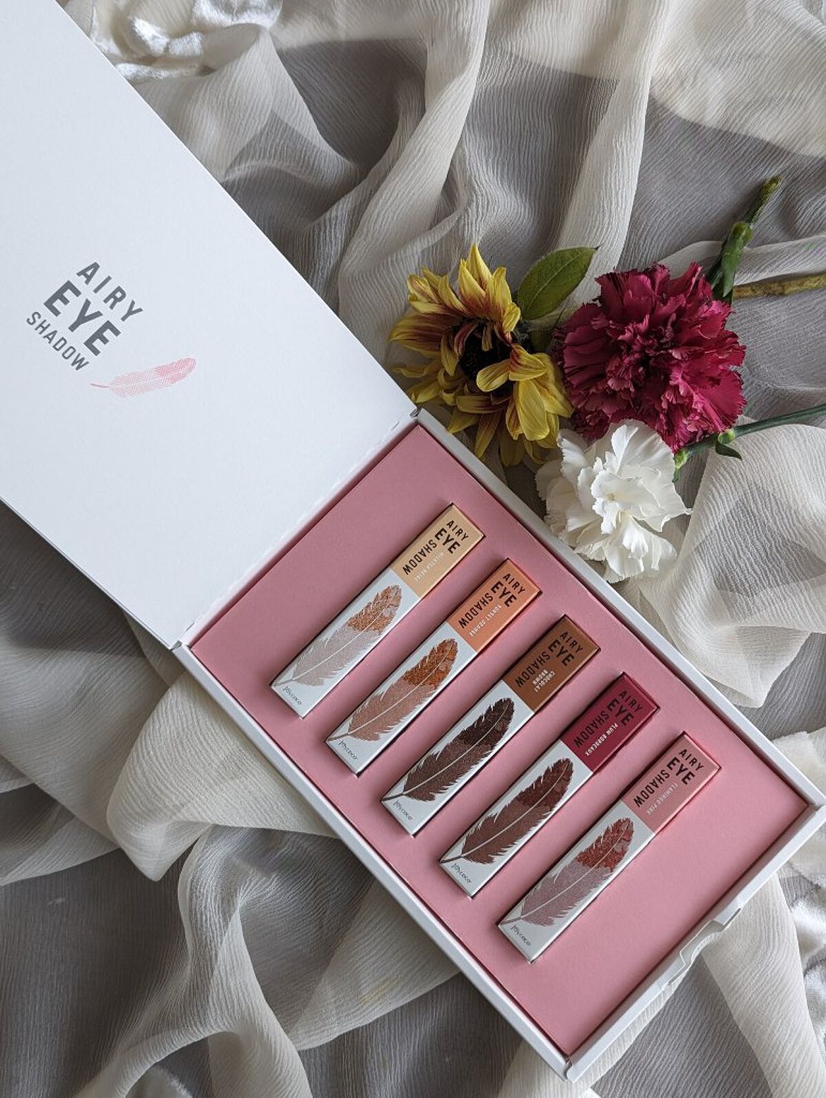 ジョイココ エアリーアイシャドウ/Joy.coco(ジョイココ)/単色アイシャドウを使ったクチコミ（3枚目）