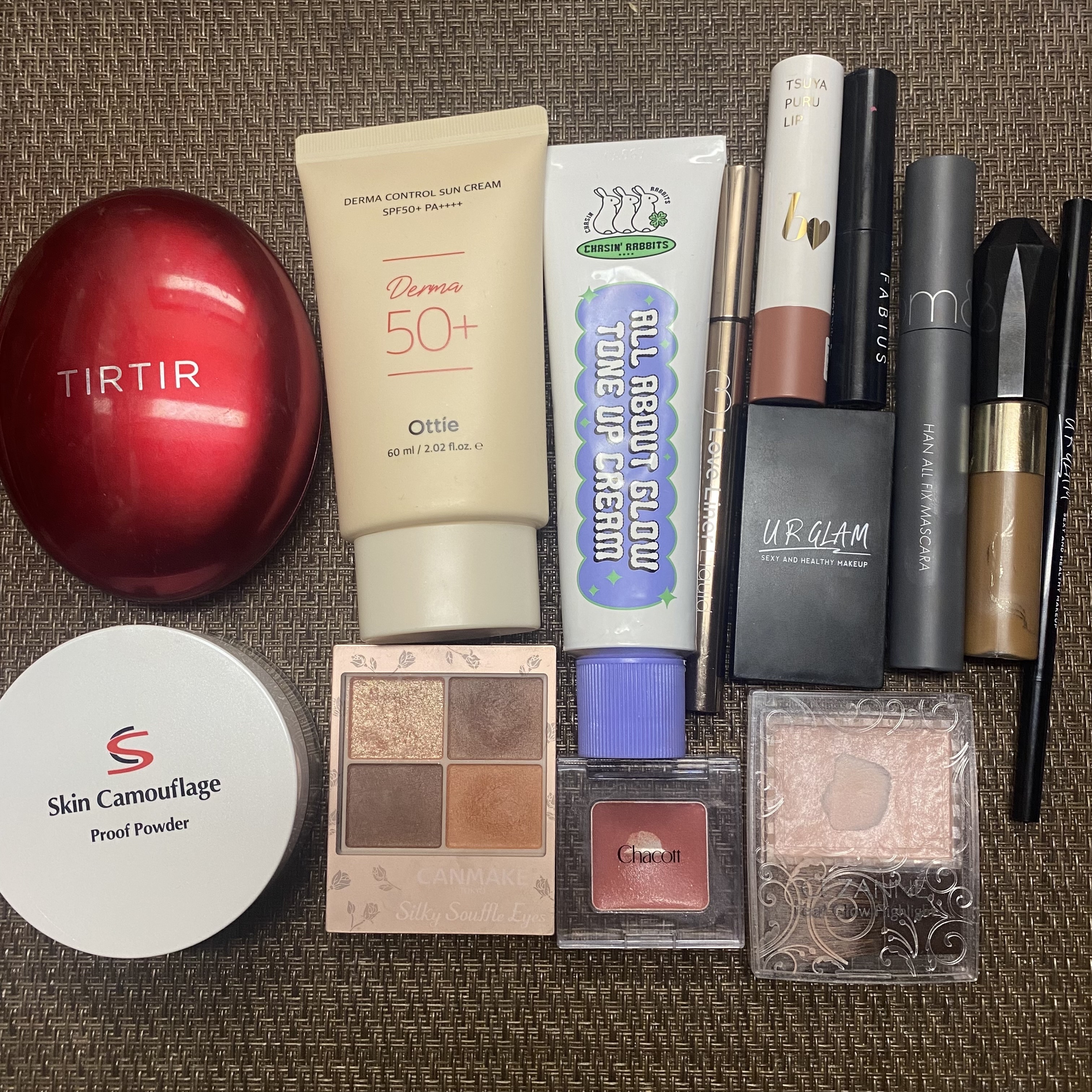 ヘビーローテーション カラーリングアイブロウEX/ヘビーローテーション/眉マスカラを使ったクチコミ（3枚目）