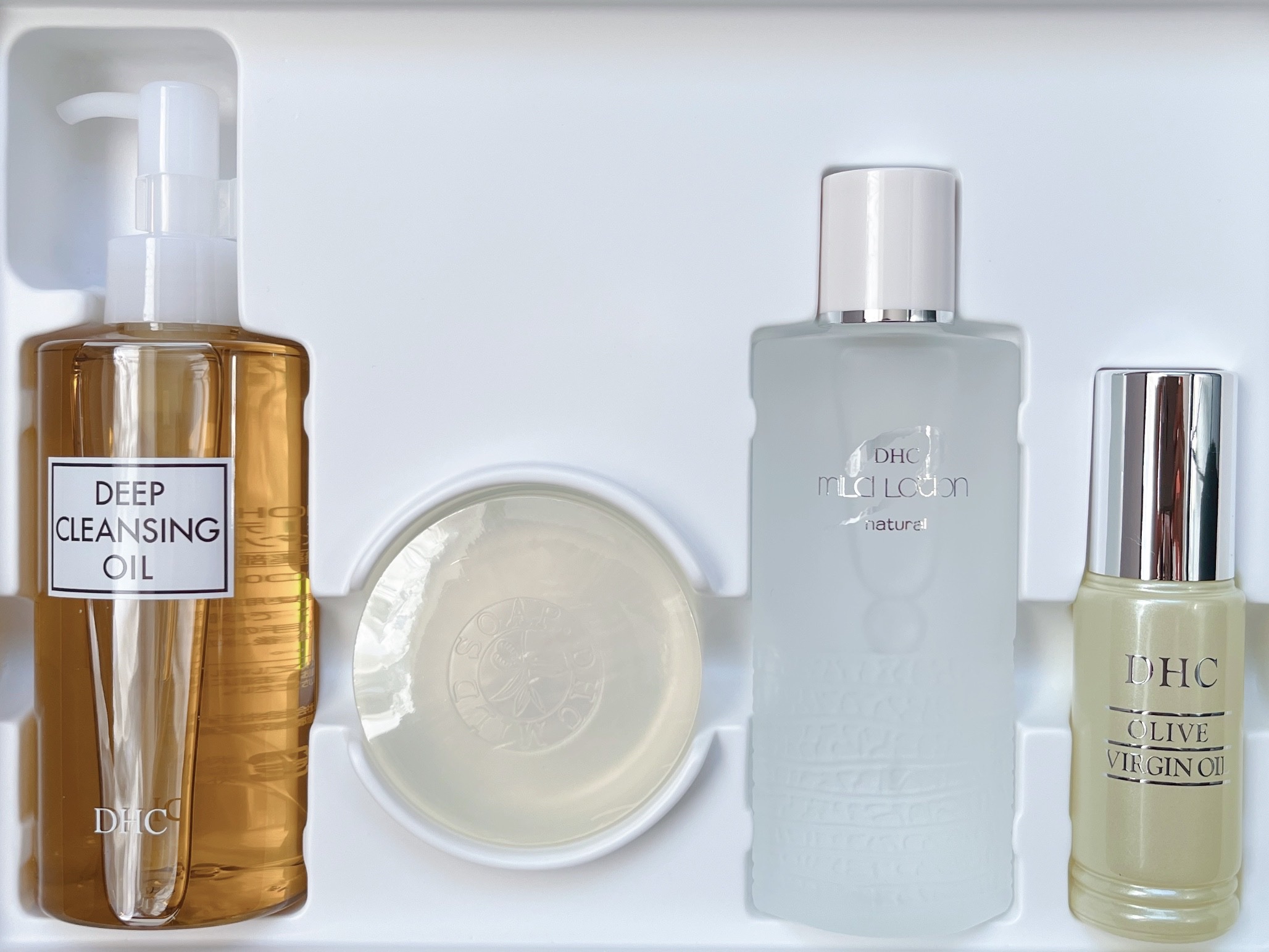 DHC 薬用マイルドローションのクチコミ「DHC
薬用マイルドローション


植物の力で肌にうるおいを与える。

「しっとりタイプ」の薬.....」（3枚目）