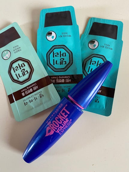 MAYBELLINE NEW YORK ボリューム エクスプレス ロケットのクチコミ「MAYBELLINE NEW YORK
ボリューム エクスプレス ロケット
✼••┈┈••✼•.....」(1枚目)