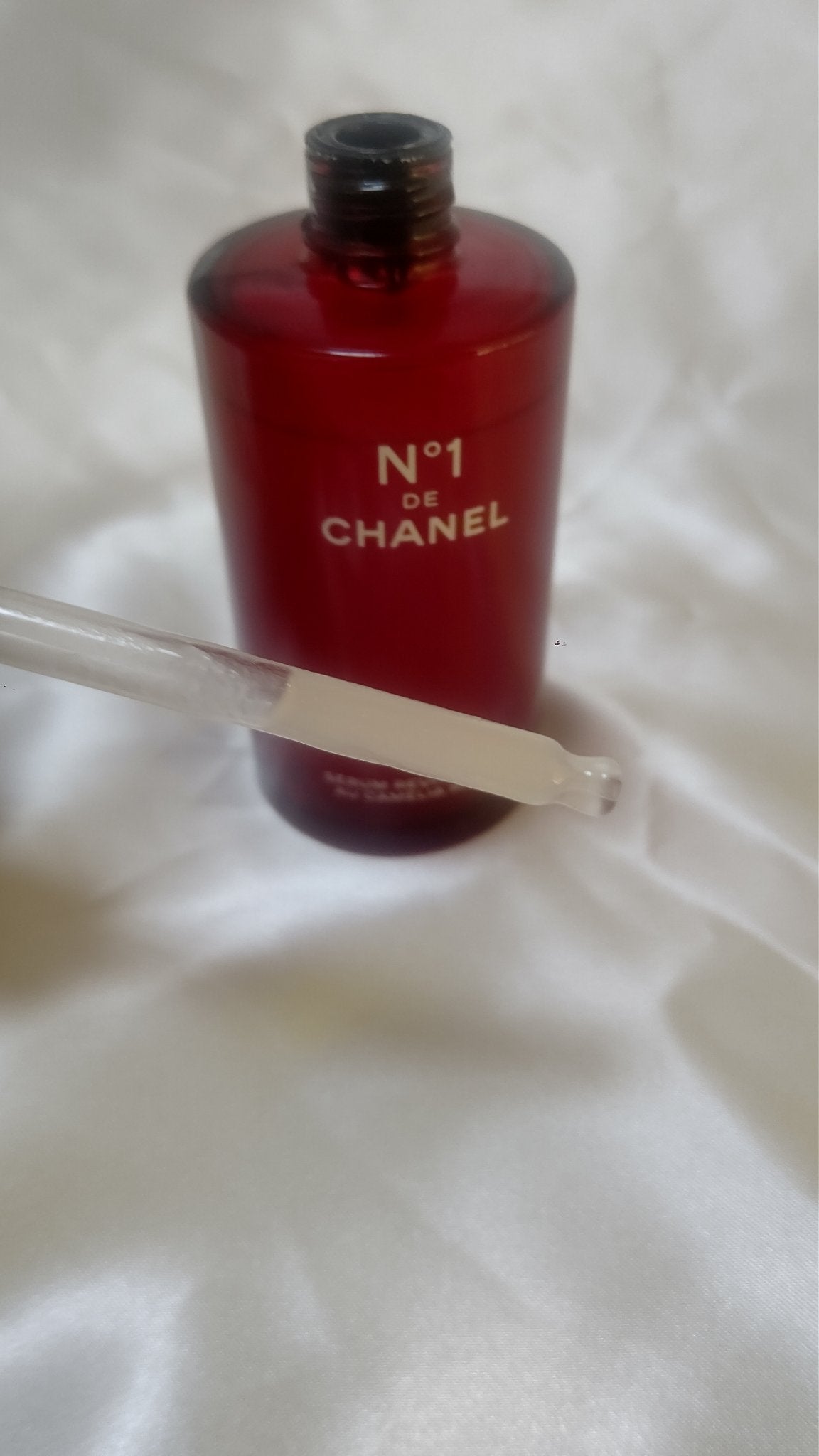 セラム N°1 ドゥ シャネル/CHANEL/美容液を使ったクチコミ(2枚目)