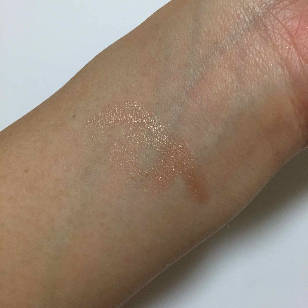 クレヨン アイカラー BE-1 ピンクベージュ/Visée/スティックアイシャドウを使ったクチコミ（2枚目）