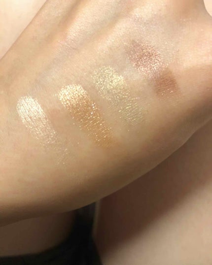 リアルクローズシャドウ/excel/アイシャドウパレットを使ったクチコミ(3枚目)