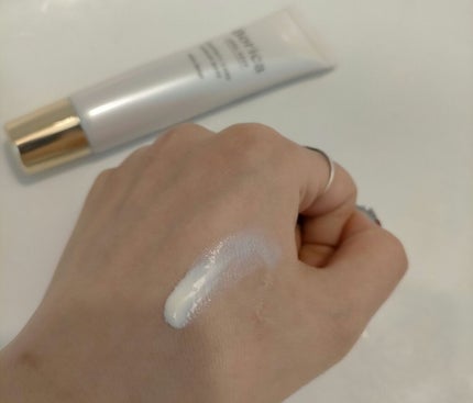 くずれ防止 美容液ケアベース ミルクベージュ SPF30 PA++/Borica/化粧下地を使ったクチコミ(2枚目)