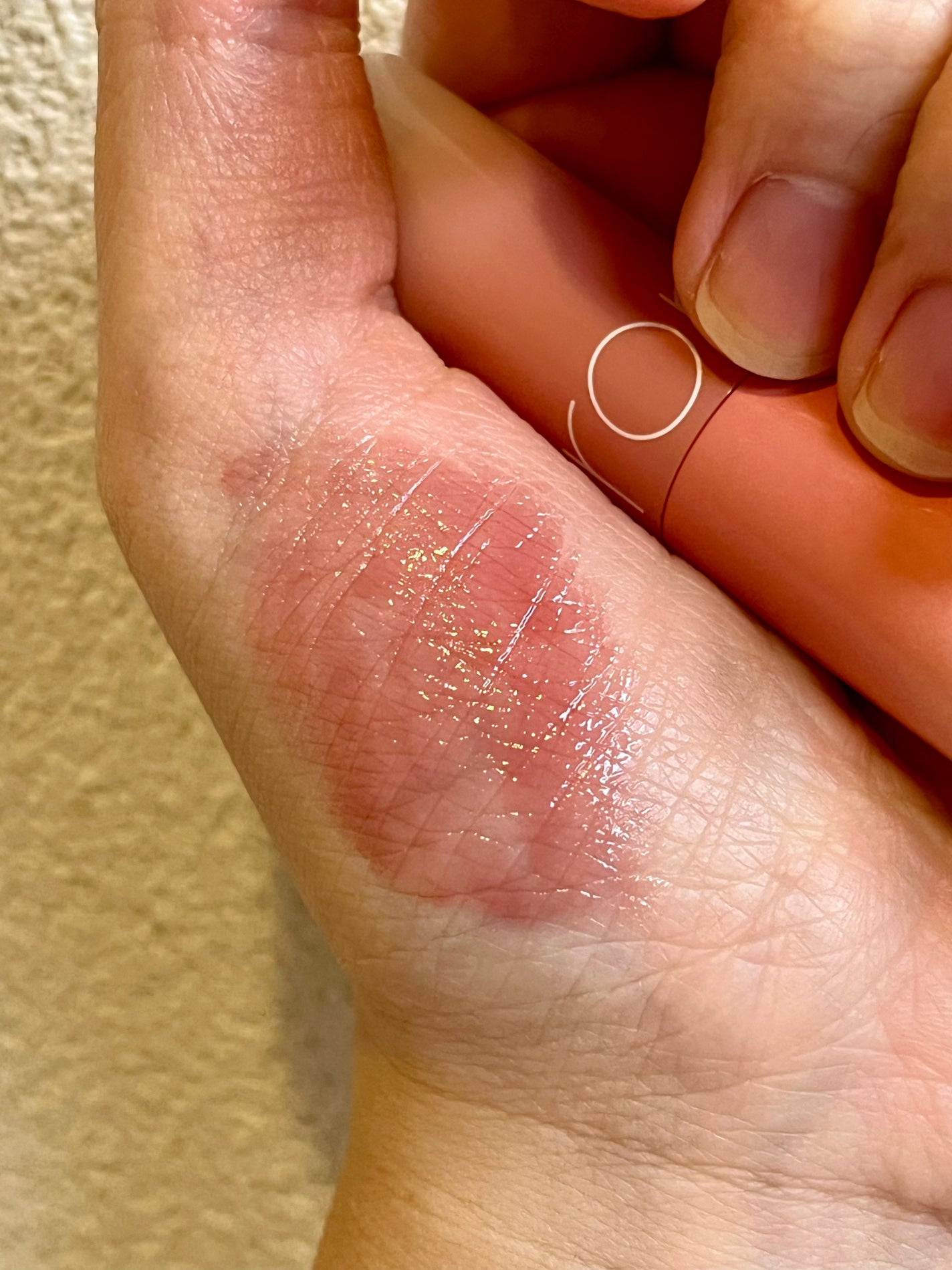 グラスティングメルティングバーム/rom&nd/リップバームを使ったクチコミ(2枚目)