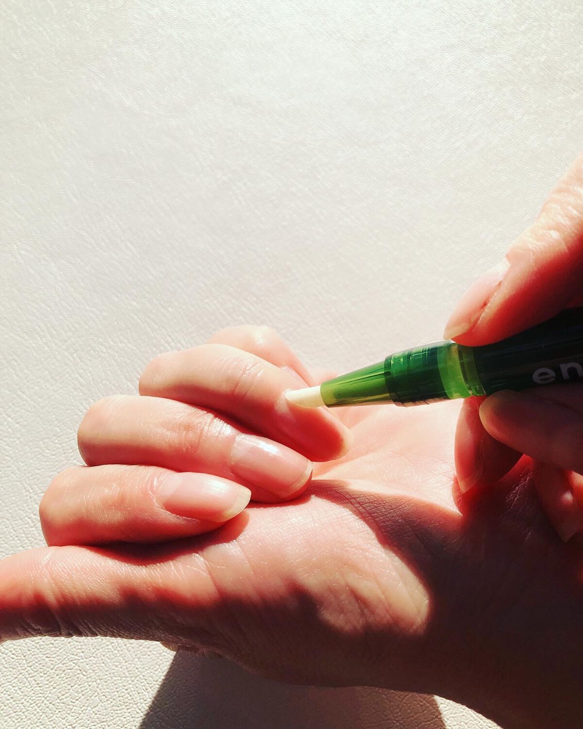 キューティクルペン/enieni /ネイルオイル・トリートメントを使ったクチコミ(3枚目)