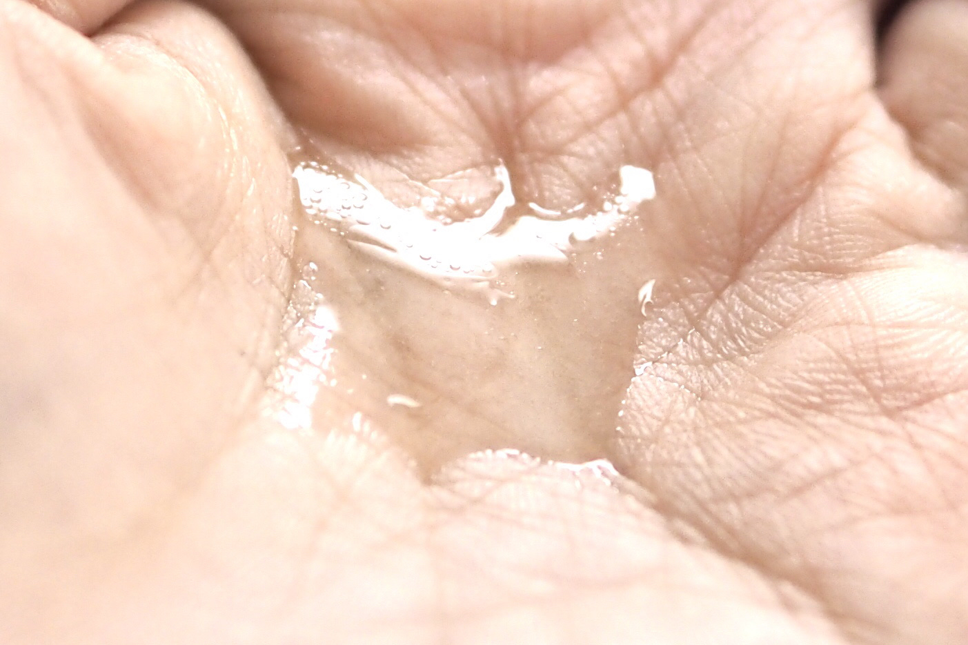 スキンアウェイクニングエッセンス/ennthy/美容液を使ったクチコミ（3枚目）