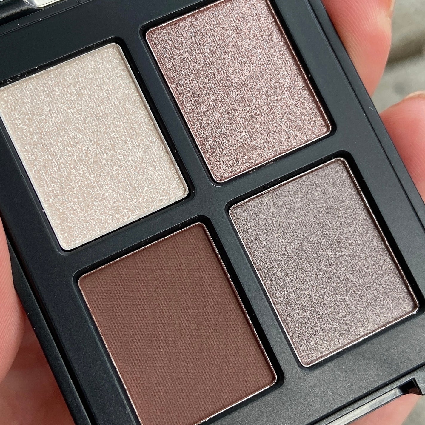 スキルレスライナー/LUMIURGLAS/リキッドアイライナーを使ったクチコミ(2枚目)