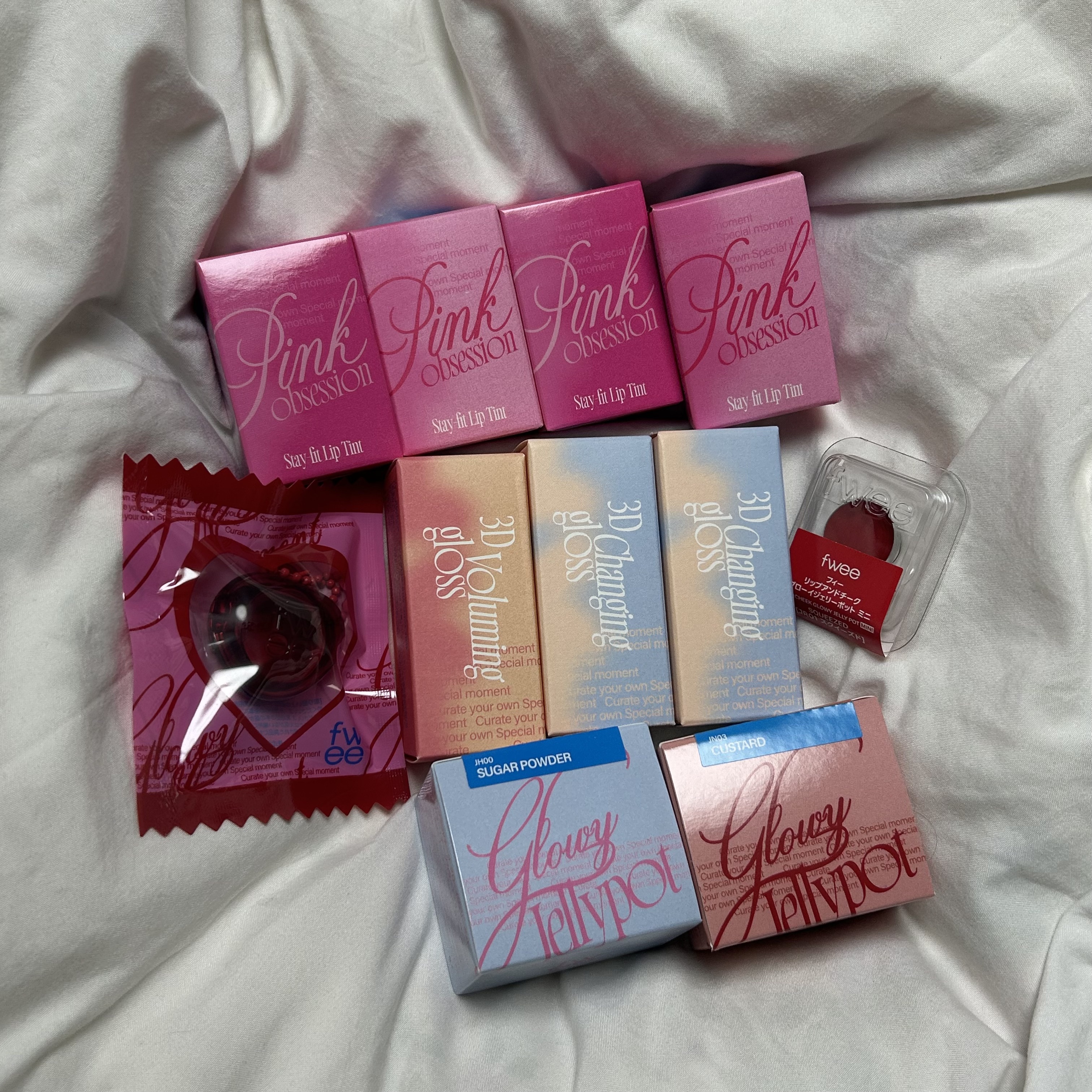 フィー 3Dボリューミンググロス/fwee/リップグロスを使ったクチコミ（1枚目）