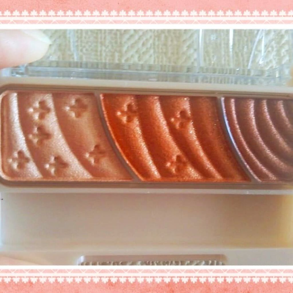 トーンアップアイシャドウ/CEZANNE/アイシャドウパレットを使ったクチコミ（2枚目）