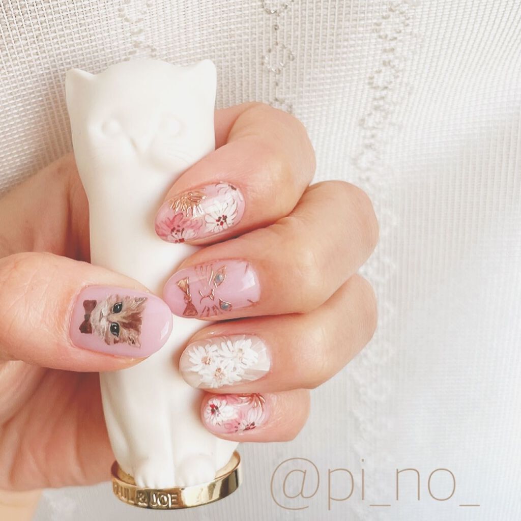 #春ネイル,#手描きネイル,#花柄ネイル,#花ネイル,#ネコネイル,#キラキラネイル,#猫ネイル,#模写ネイルのネイルデザイン