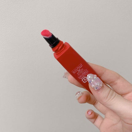 CHANEL ルージュ アリュール リクィッド パウダーのクチコミ「シャネル
ルージュ アリュール
リクィッド パウダー
私の持ってるカラーは
958
956
.....」(2枚目)