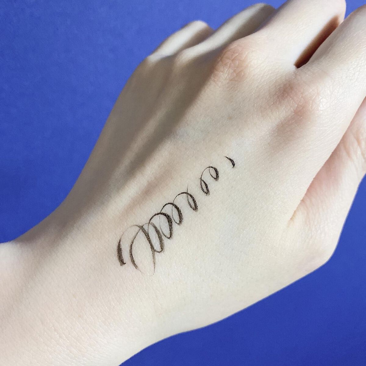 スムースリキッドアイライナー スーパーキープ 01 漆黒ブラック/ヒロインメイク/リキッドアイライナーを使ったクチコミ（2枚目）