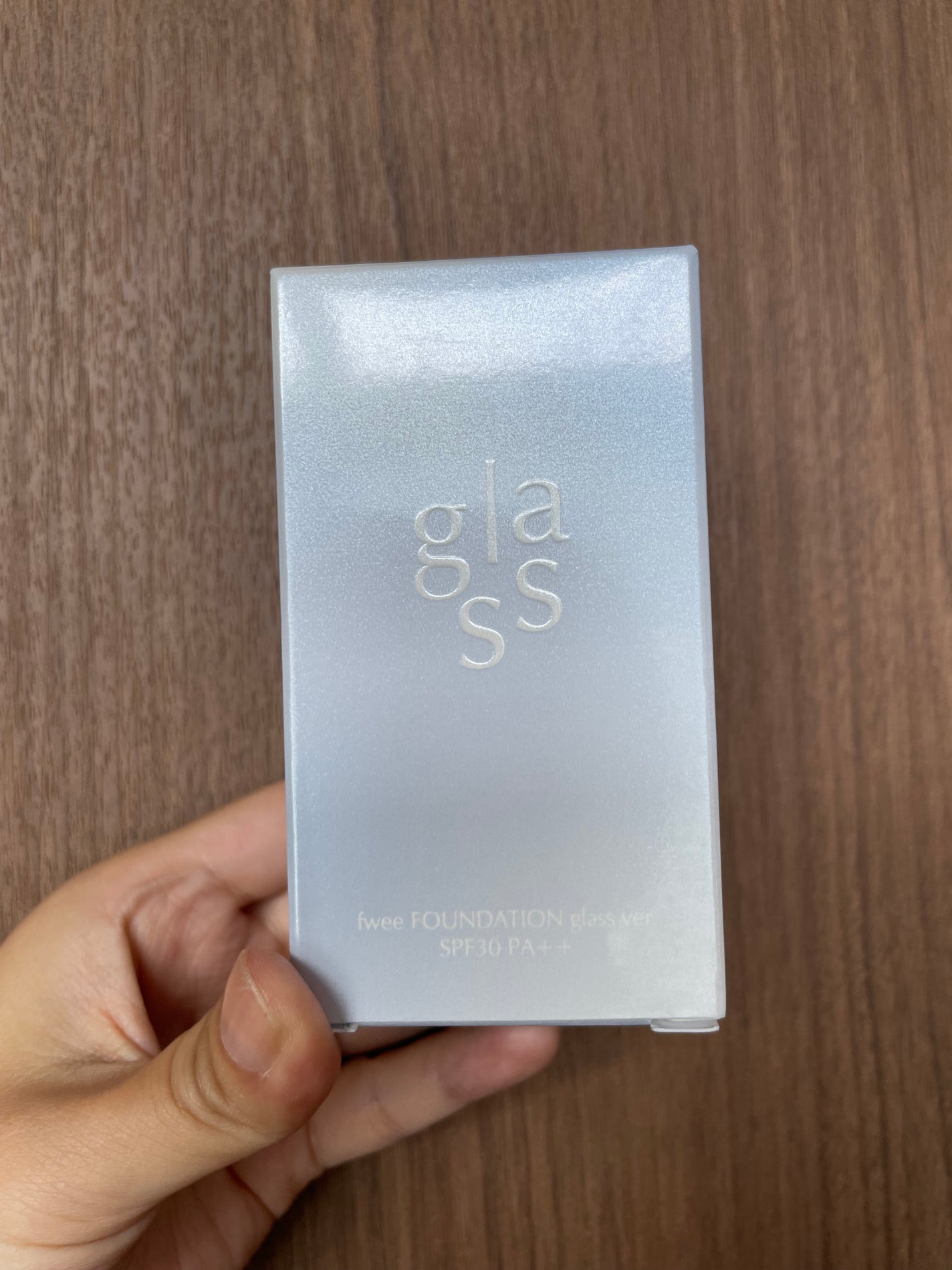 フィーファンデーションガラス/fwee/リキッドファンデーションを使ったクチコミ(1枚目)