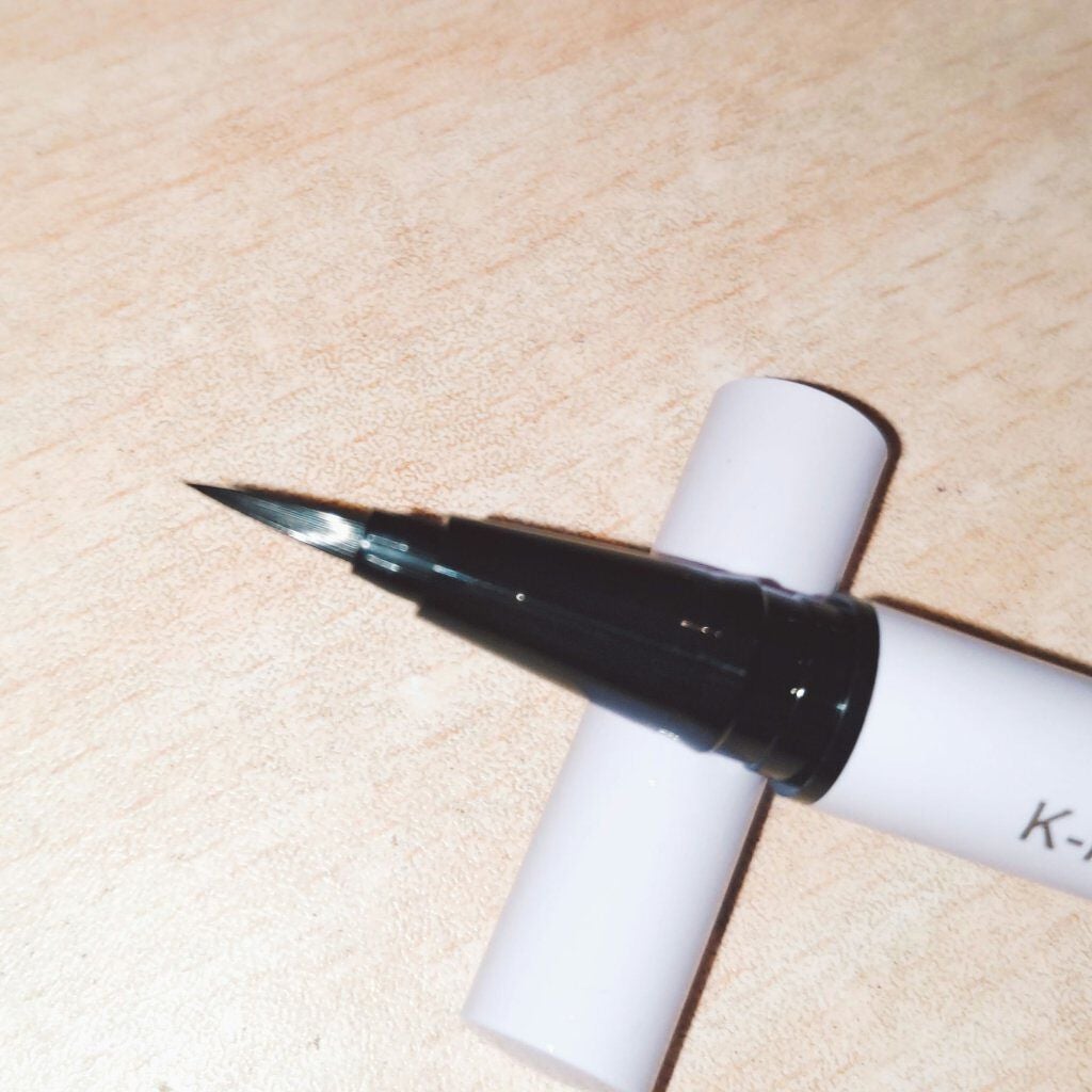 リアルラスティングアイライナー24hWPk /K-パレット/リキッドアイライナーを使ったクチコミ(2枚目)