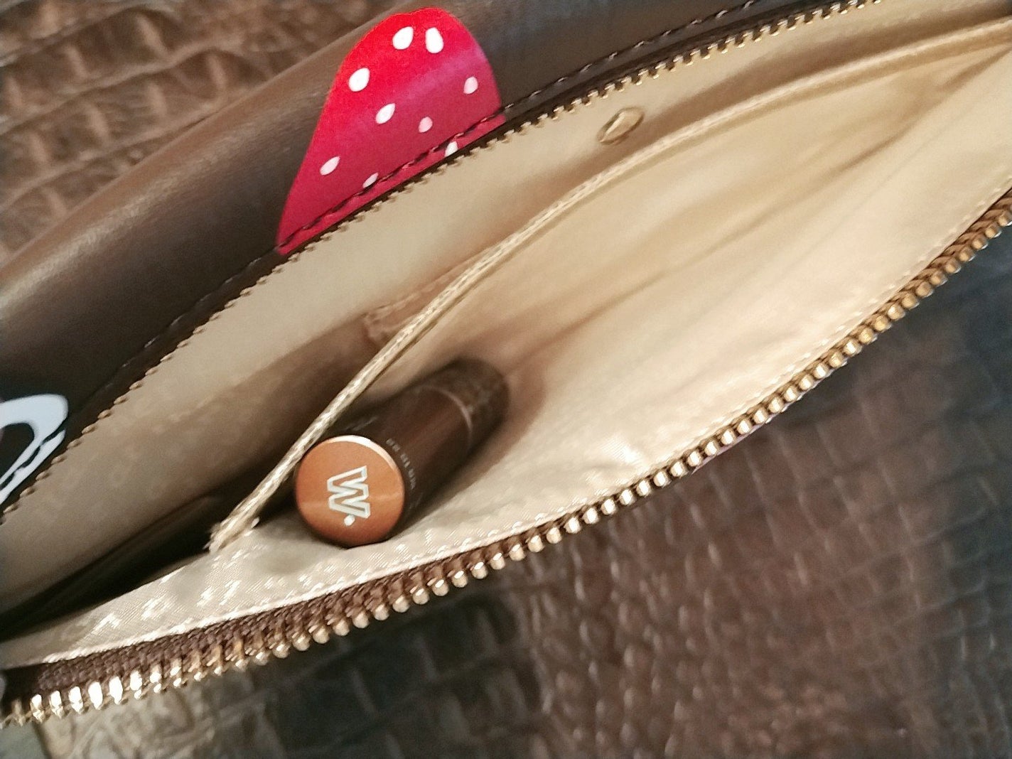 mcgroupakiko on LIPS 「若い時より、隠したい部分は増えるのに厚塗りするとヨレやシワへの..」(3枚目)