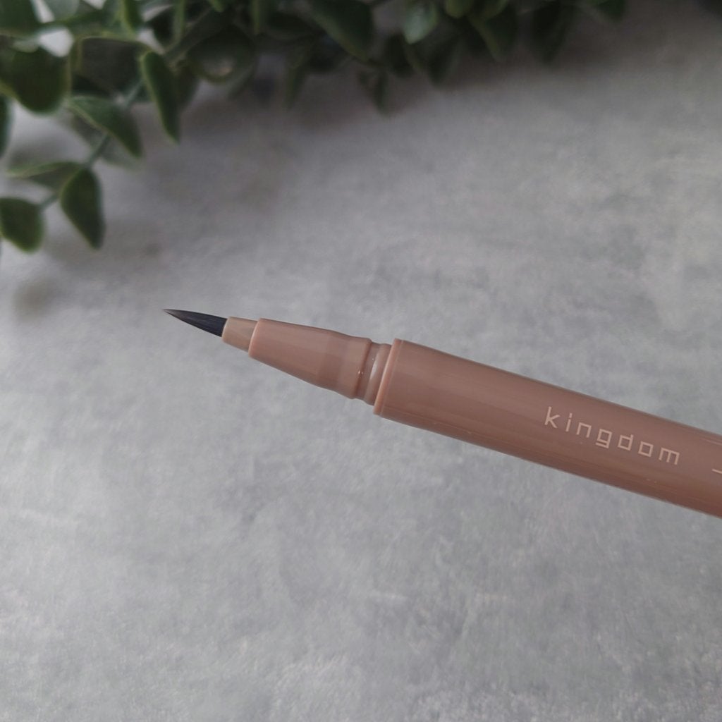 キングダム リキッドアイライナーR1/キングダム/リキッドアイライナーを使ったクチコミ(3枚目)