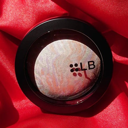 マーブルハイライター MH-2・ジュピターグロウ/LB/パウダーチークを使ったクチコミ(2枚目)