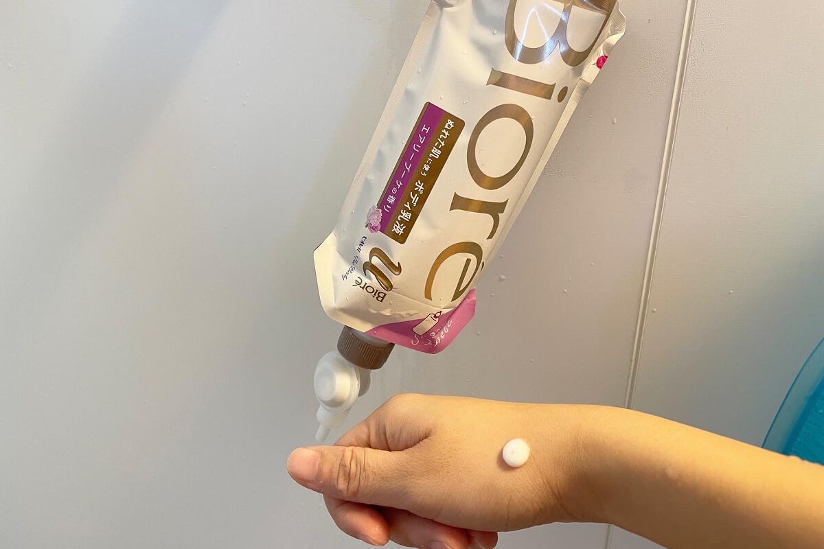 ザ ボディ ぬれた肌に使うボディ乳液 エアリーブーケの香り/ビオレu/ボディミルクを使ったクチコミ(3枚目)