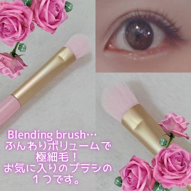 𝕟𝕒𝕟𝕠♡☻ on LIPS 「最近のお気に入りブラシ…♡DAISO×TOKYOGIRLSCO..」（2枚目）