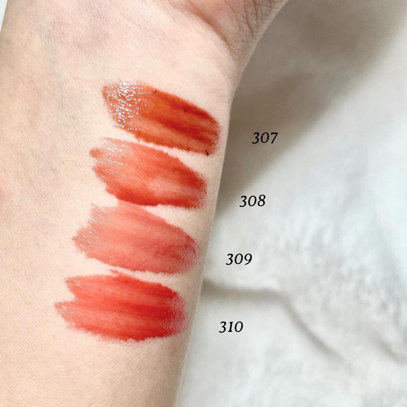 ジェリーイングヌードグロス/Laka/リップグロスを使ったクチコミ(3枚目)