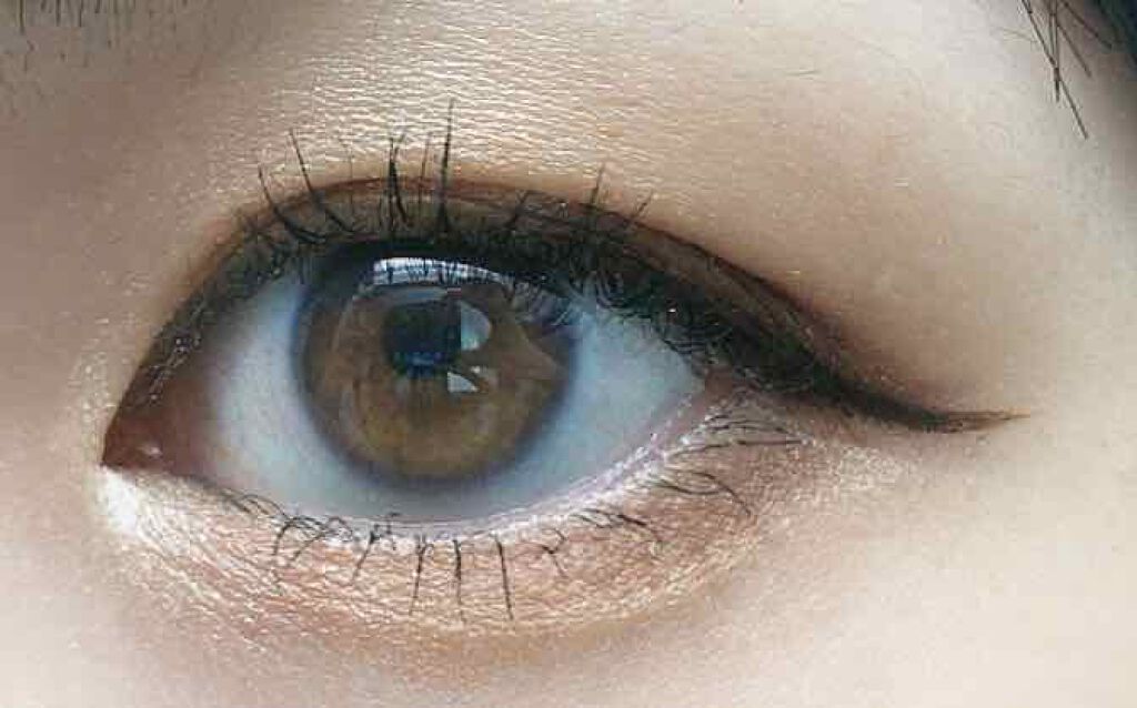 トーンアップアイシャドウ/CEZANNE/アイシャドウパレットを使ったクチコミ(3枚目)