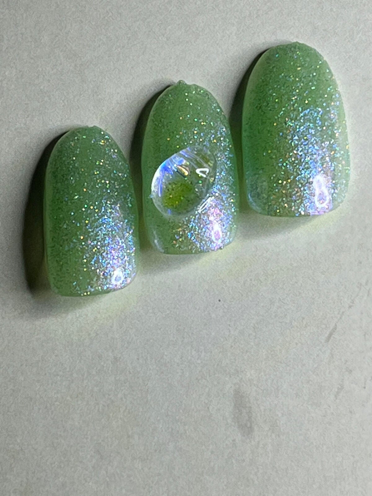 フェアリーダストパウダーオーロラピーコック/キャンドゥ/ネイルシールを使ったクチコミ(4枚目)