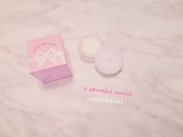 LOVE ソリッドパフューム/a peaceful world/練り香水を使ったクチコミ（1枚目）