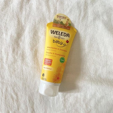 WELEDA カレンドラ ベビーウォッシュ＆シャンプーのクチコミ「赤ちゃん〜大人まで全身洗えるシャンプー✨
⁡
⁡
ヴェレダベビーの第2段が届きました🤍
今回は.....」（3枚目）