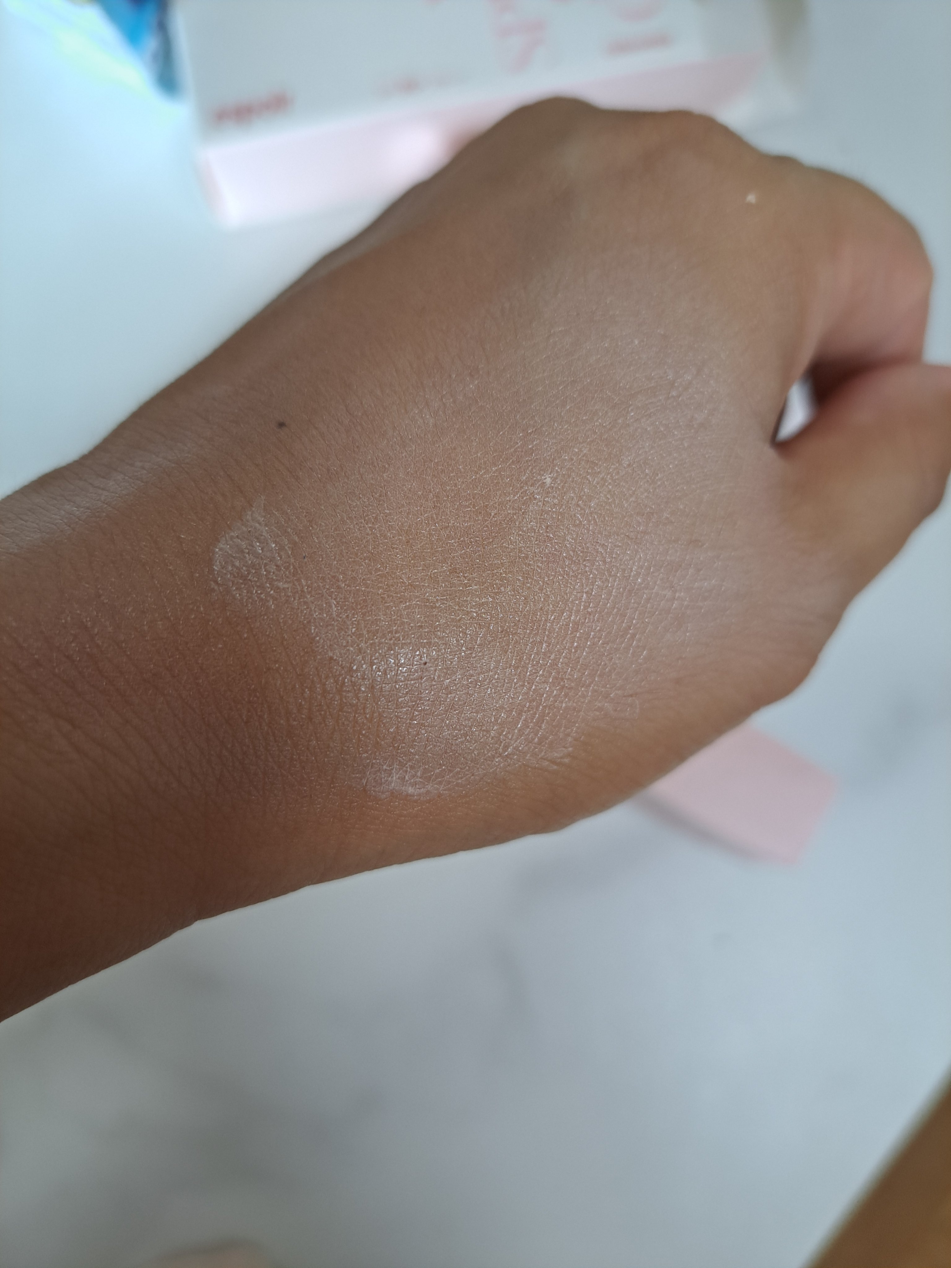 ピーチスキンフィッティングベース オールニュー SPF50 PA++++/espoir/化粧下地を使ったクチコミ（3枚目）