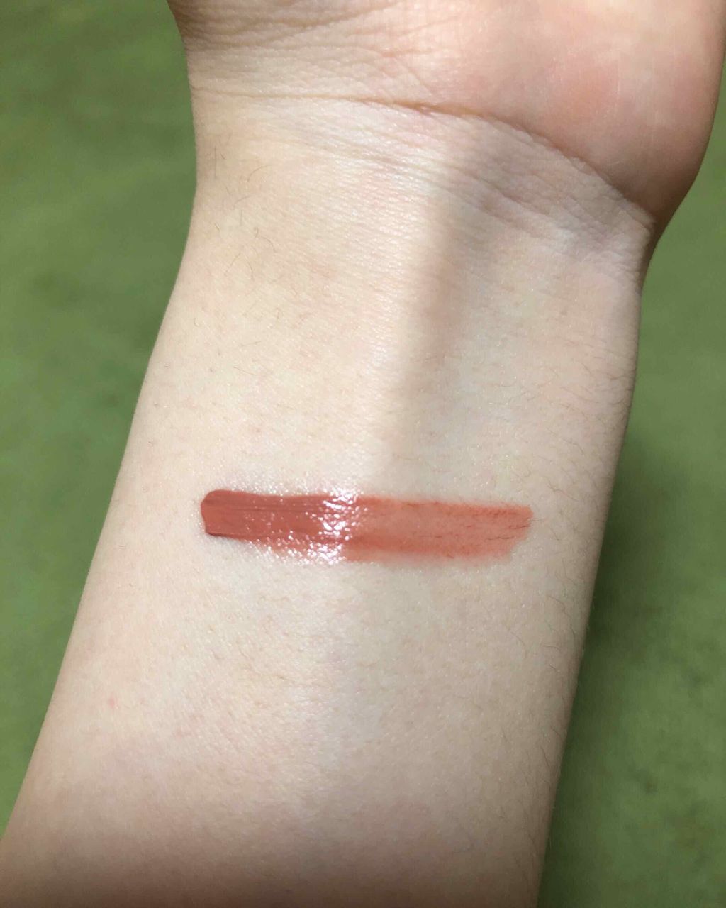 キス クラウド ブロッテッド リップ カラー/REVLON/口紅を使ったクチコミ（3枚目）