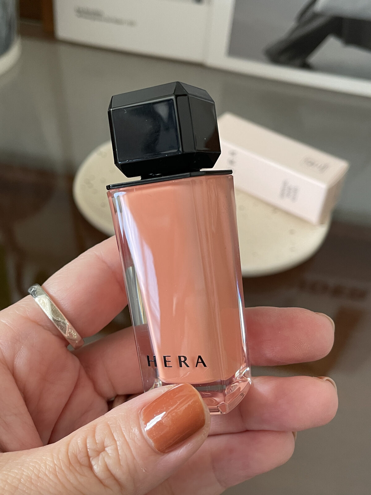 センシュアルヌードグロス 432 NO HUSTLE/HERA/リップグロスを使ったクチコミ（2枚目）