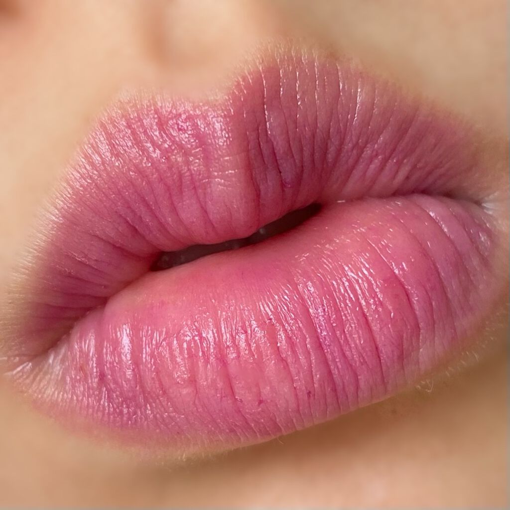 ジューシー マット ロングウェア リップスティック/Too Faced/口紅を使ったクチコミ(4枚目)