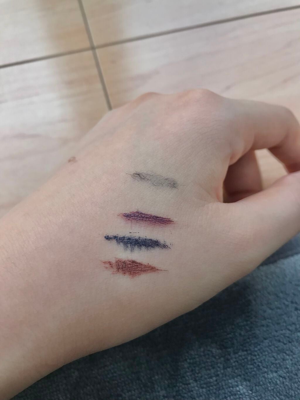 fresh_beauty_s3j on LIPS 「1本300円?!破格なのに可愛い〜🎶トレンドカラーマスカラ#は..」(1枚目)