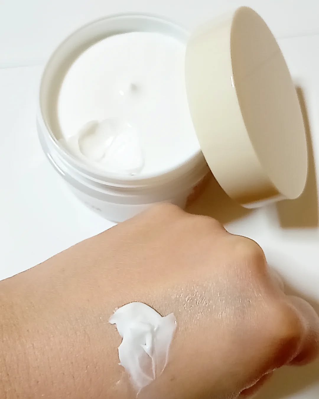 モイストリッチマスククリーム /世田谷コスメ/化粧下地を使ったクチコミ（2枚目）