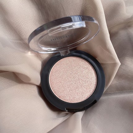 オーロラシマー ハイライター/innisfree/パウダーハイライトを使ったクチコミ(2枚目)