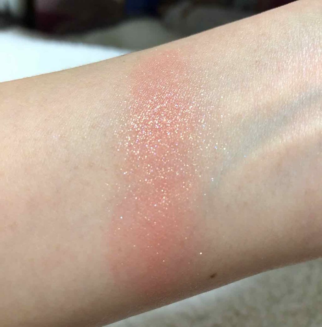 アリュールド シングル アイシャドウ/DAZZSHOP/単色アイシャドウを使ったクチコミ（2枚目）