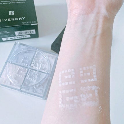 プリズム・リーブル/GIVENCHY/ルースパウダーを使ったクチコミ(4枚目)
