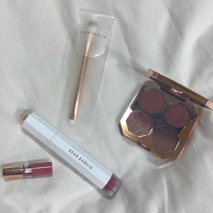 ドリームベルベットリップクラウド/DEAR DAHLIA/口紅を使ったクチコミ(3枚目)